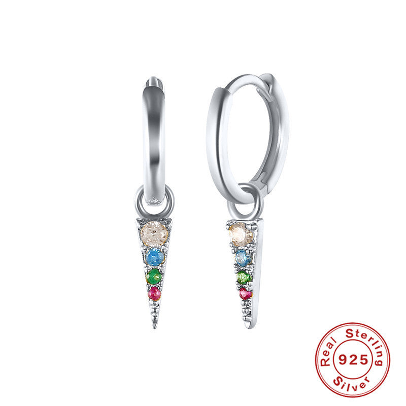 Oreille triangulaire à pompon en argent sterling S925