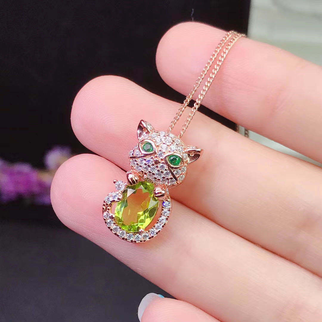 Colorful jewelry cute cat 925 silver inlaid pendant natural olivine