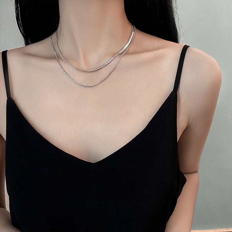 [DF]Simple double layered necklace female ins tide personality hip-hop European and American snake bone chain temperament online celebrity short clavicle chain