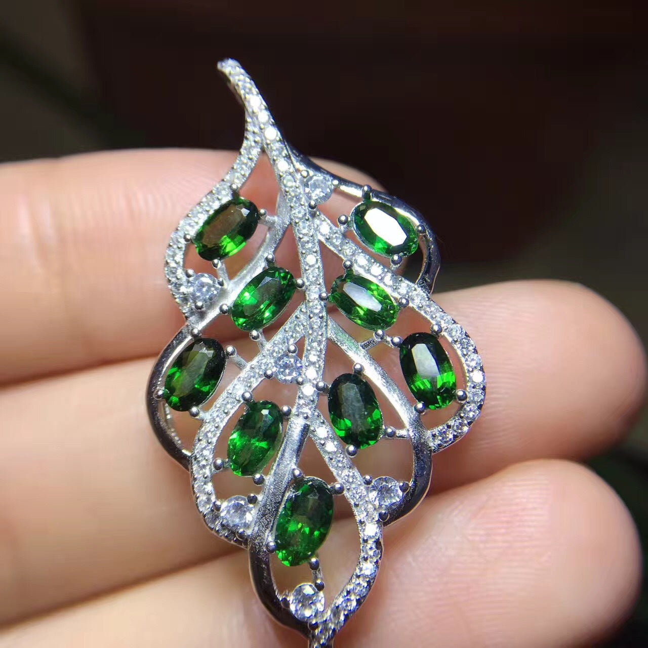 Pendentif en argent 925 avec diopside naturel