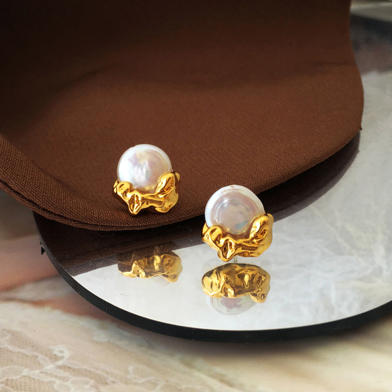 [DF]Copper plated gold retro cultured pearl earrings simple irregular geometric earrings temperament trendy earrings.