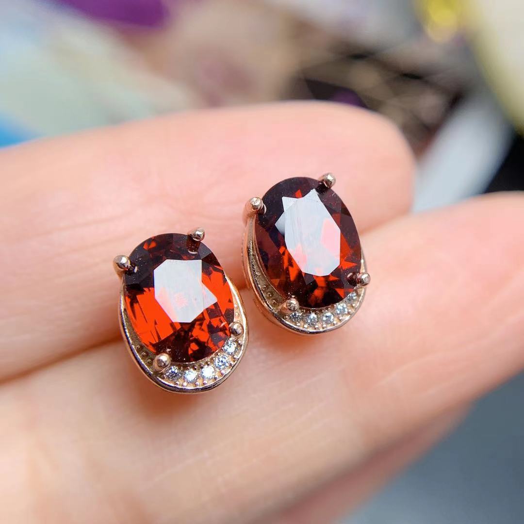 [DF]Elegant 925 Silver Gemstone Earrings - Natural Garnet Charm