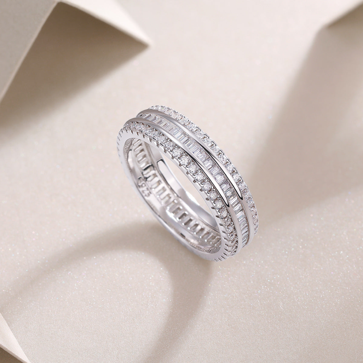 S925 Silver Parallel Universe Ring Mosang Stone Luxury Set Closed Ring