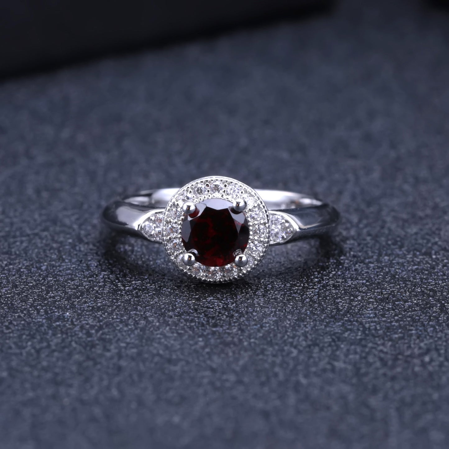 Natural Garnet Ring Women's S925 Sterling Silver Inlaid Natural Colored Stone Ring