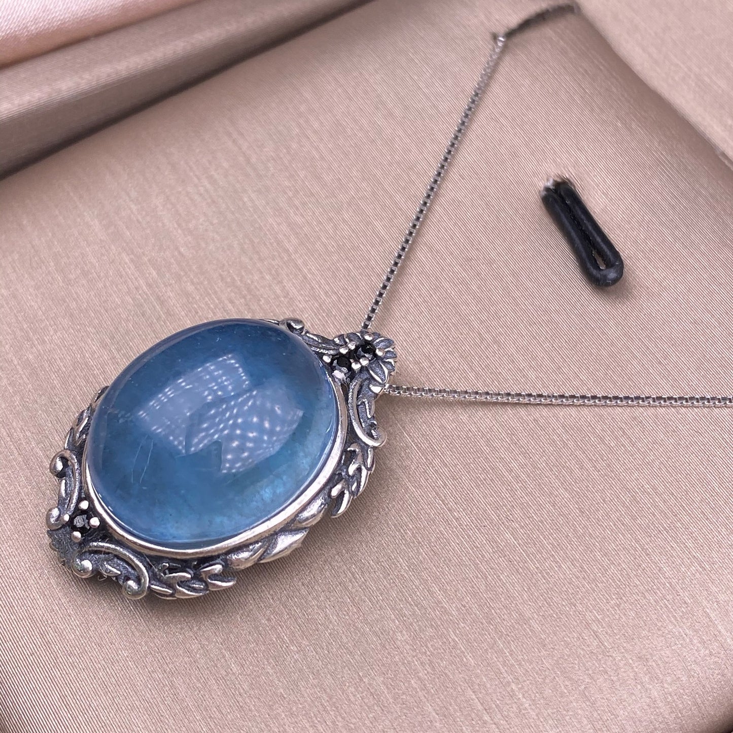 Aquamarine pendant s925 silver inlaid vintage silver exquisite clavicle chain pendant