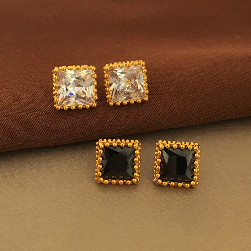 [DF]Copper plated genuine gold S925 silver needle Japanese and Korean minimalist and compact geometric square zircon earrings Light luxury fashion earrings