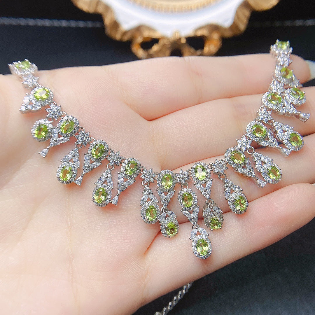 [DF] Collier en olivine naturelle - Monture en argent S925, pierre précieuse de 3x4 mm, vente chaude en Europe et en Amérique 