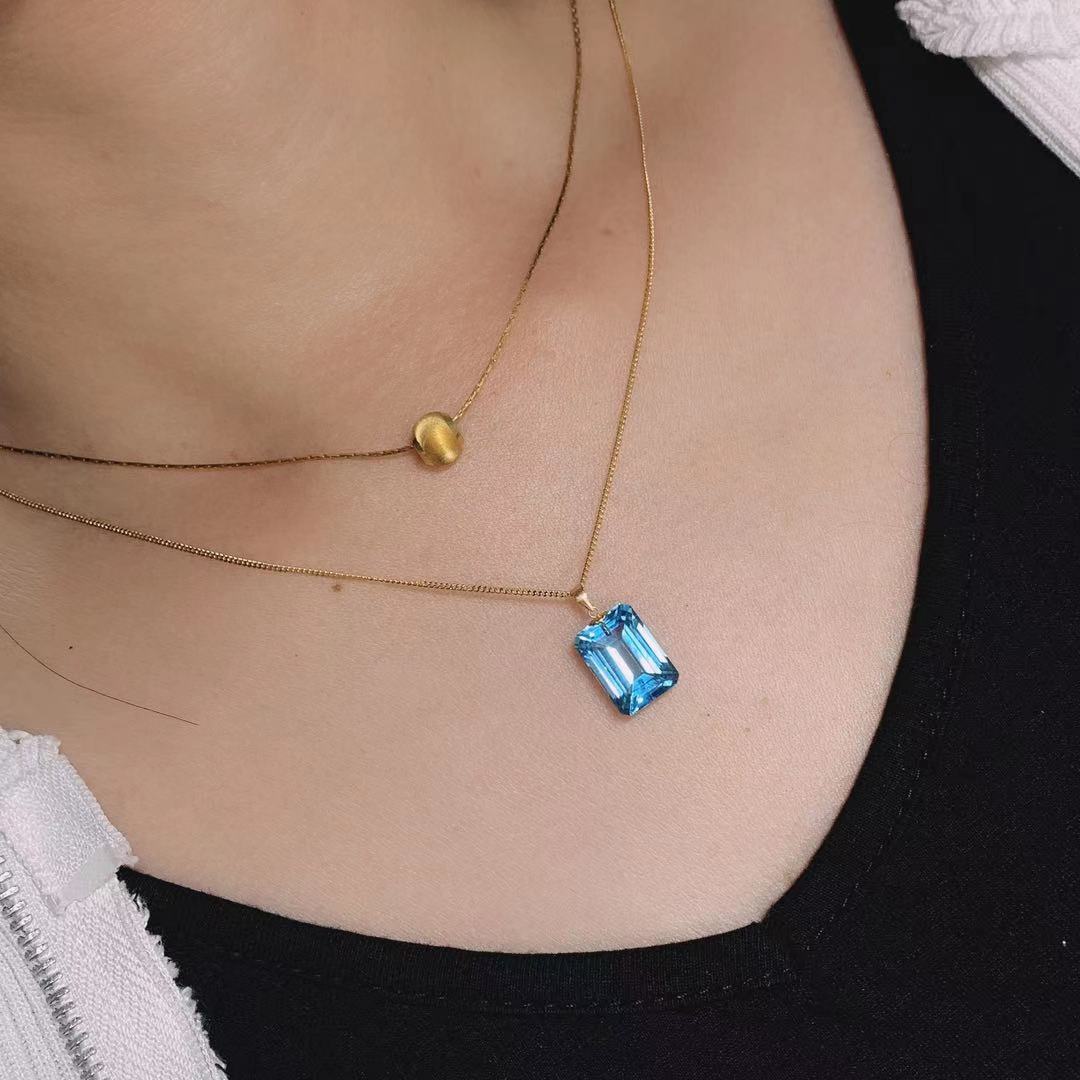 18k gold set natural blue Topaz pendant woman