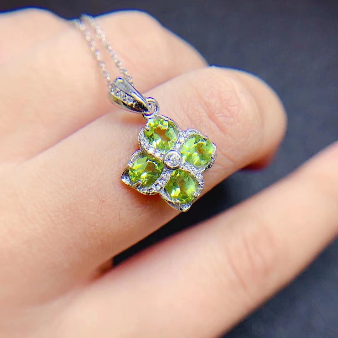 Colgante vintage de peridoto natural en plata 925