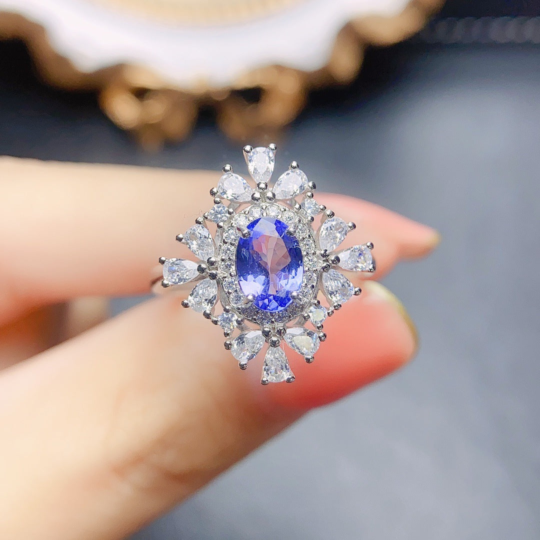 Hot selling natural Tanzanite ring S925 silver inlaid main stone 5 * 7 in Europe and America