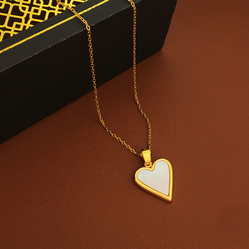 [DF]Copper plated gold day Korean simple love necklace temperament retro fine necklace online celebrity new clavicle chain.