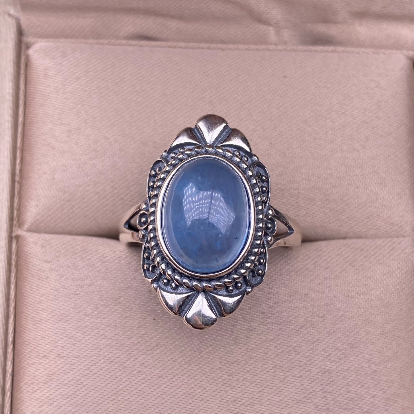 Anillo de aguamarina con incrustaciones de plata s925, estilo retro, retro, personalizado, estilo reina, pieza de mano