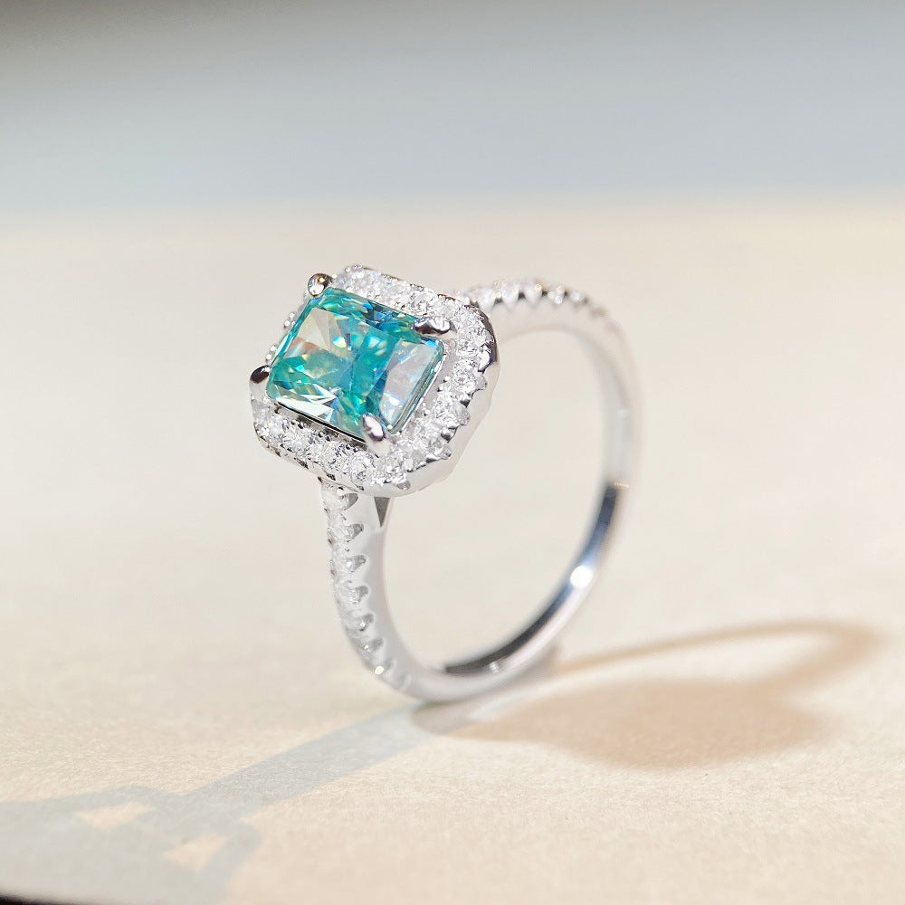 [DF] Bague Moissanite Girl 2 Clare Dean Che Mo Sang Bague Palaiba Bague carrée vert menthe