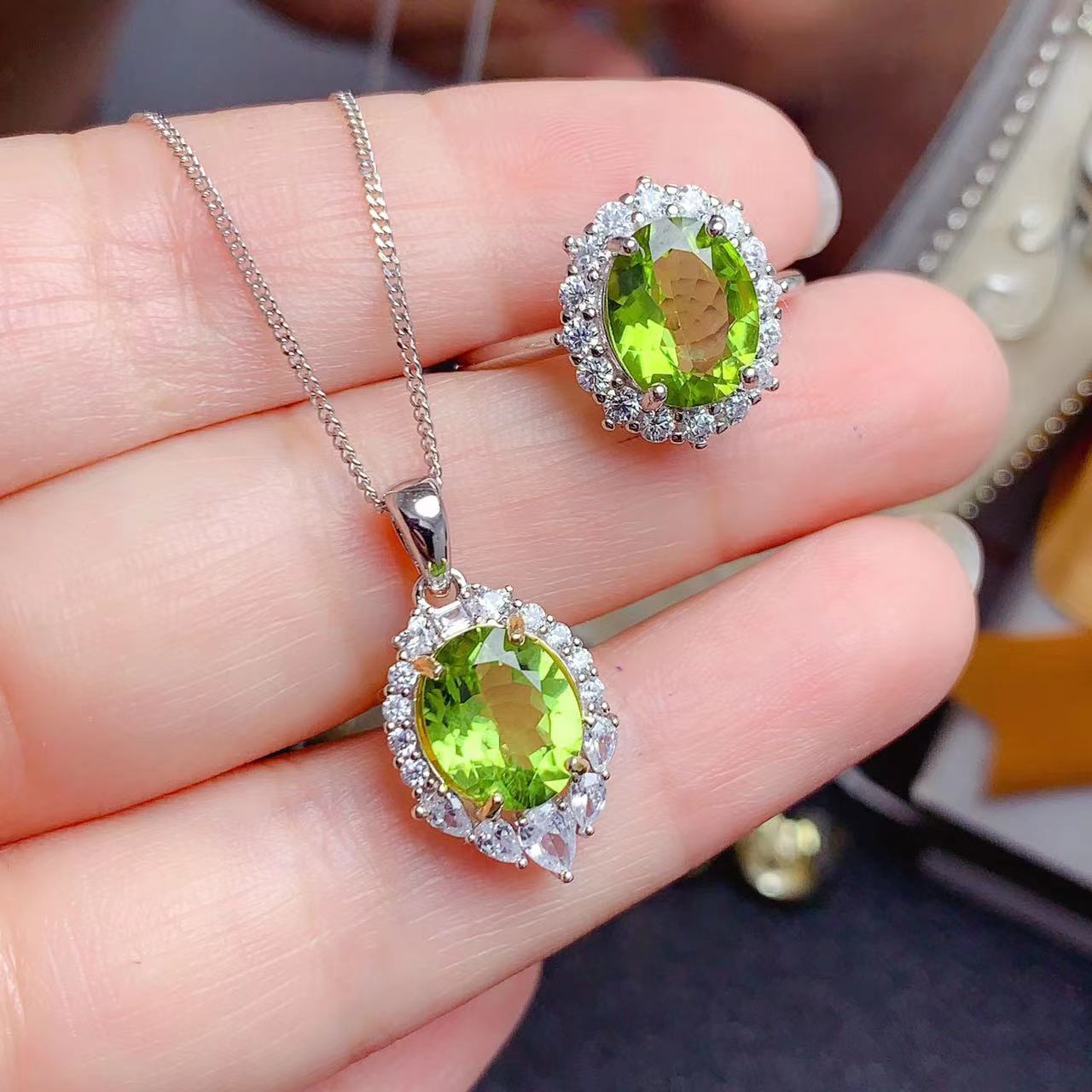 Natural Olivine Set Large Grain Ring Pendant Two Piece Set