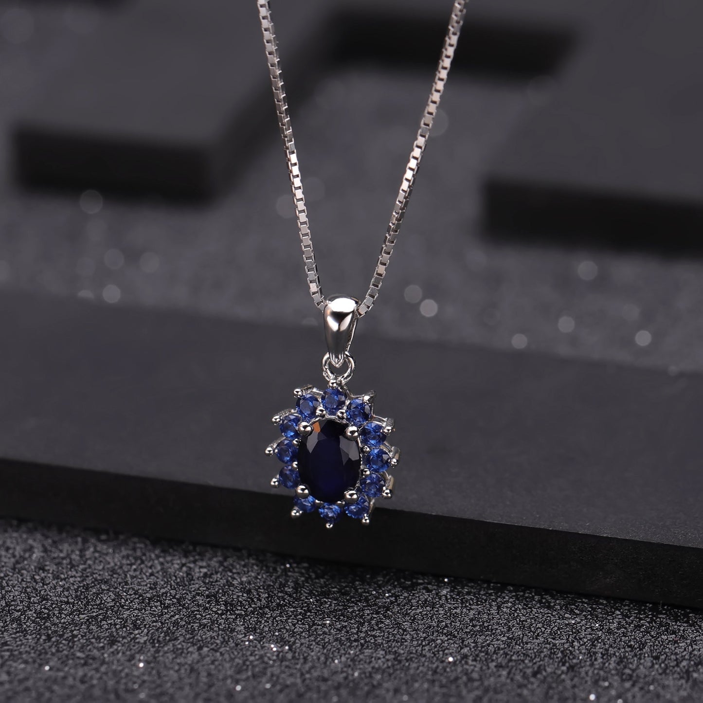 Fashion, light luxury, synthetic sapphire necklace, sunflower flowers, s925 sterling silver, inlay colored gemstone necklace pendant