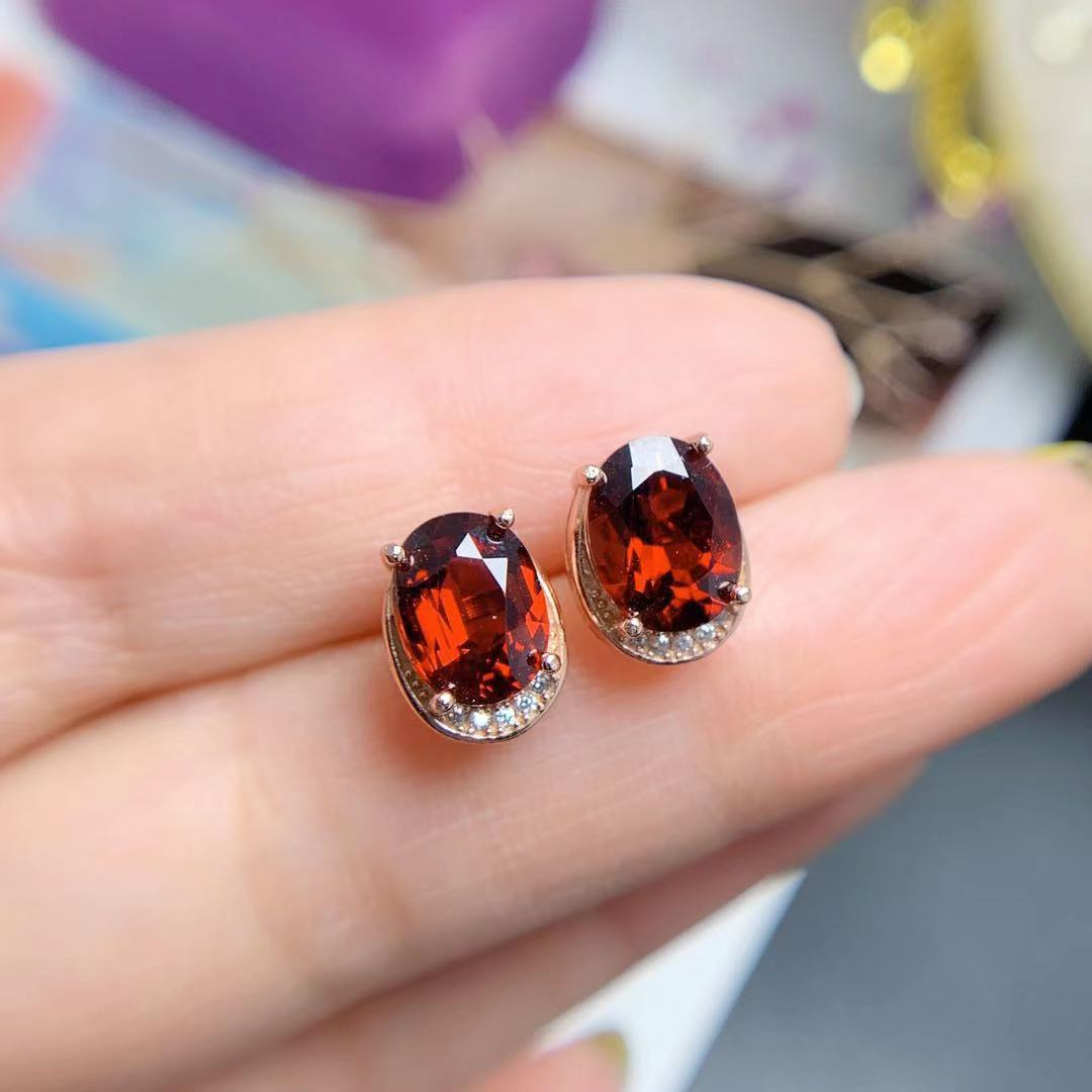 [DF]Elegant 925 Silver Gemstone Earrings - Natural Garnet Charm