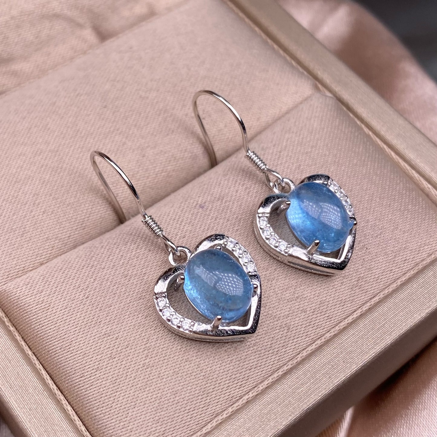 Pendientes de aguamarina con incrustaciones de plata s925 en forma de corazón con gancho para la oreja