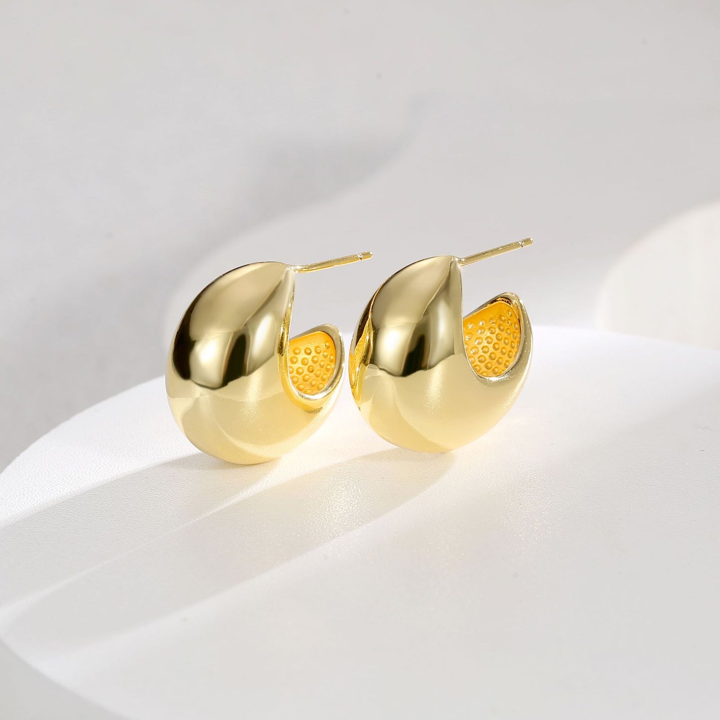 [DF]Jewelry French style retro atmospheric earrings with a high-end sense, elegant temperament, light luxury