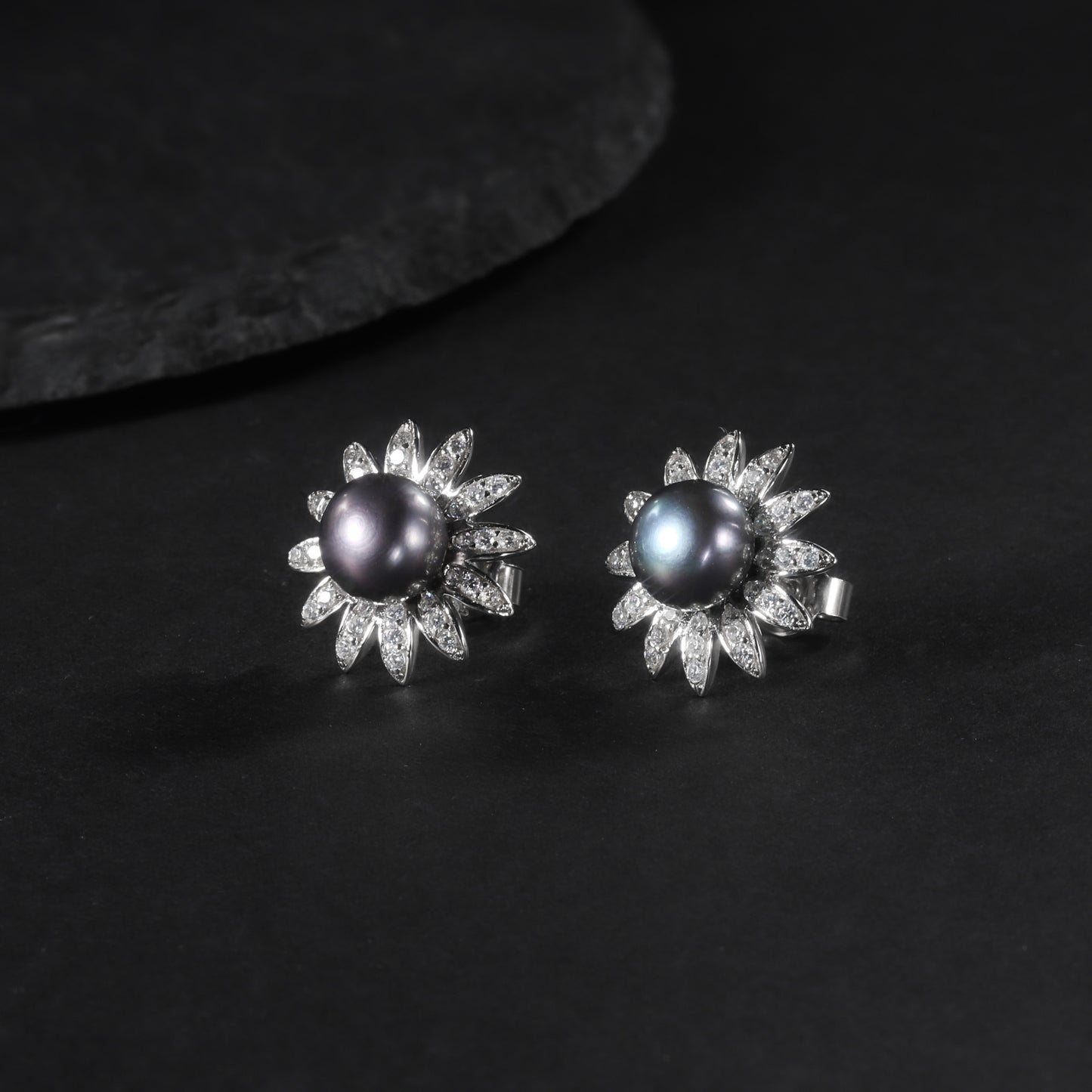 Natural Freshwater Pearl Stud Earrings Women's Sunflower Design Premium S925 Sterling Silver Stud Earrings