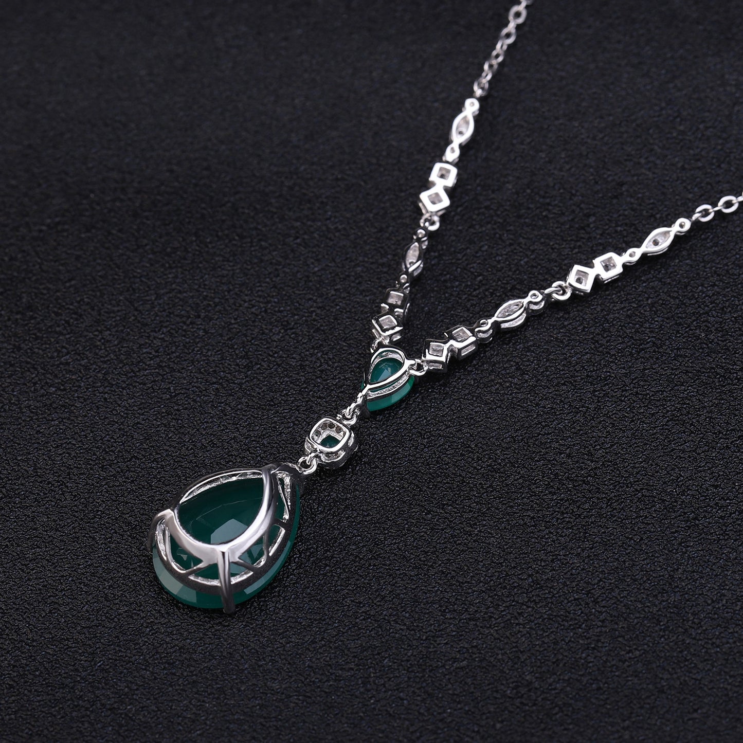 Pendentif en agate verte avec pierres précieuses de couleur naturelle, grande pierre précieuse en forme de poire, en argent sterling S925