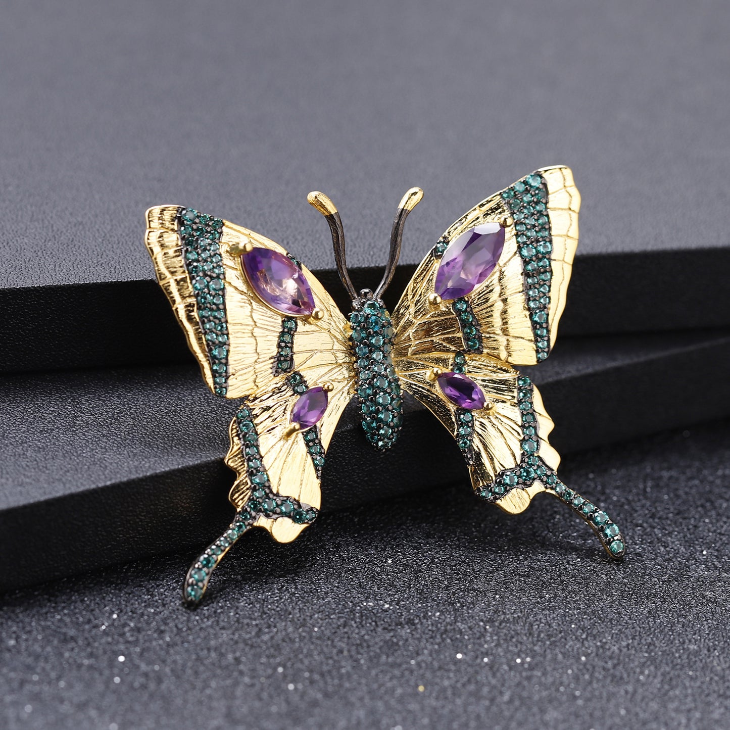 Designer brooch pendant dual-purpose butterfly design high-quality S925 silver natural amethyst necklace pendant