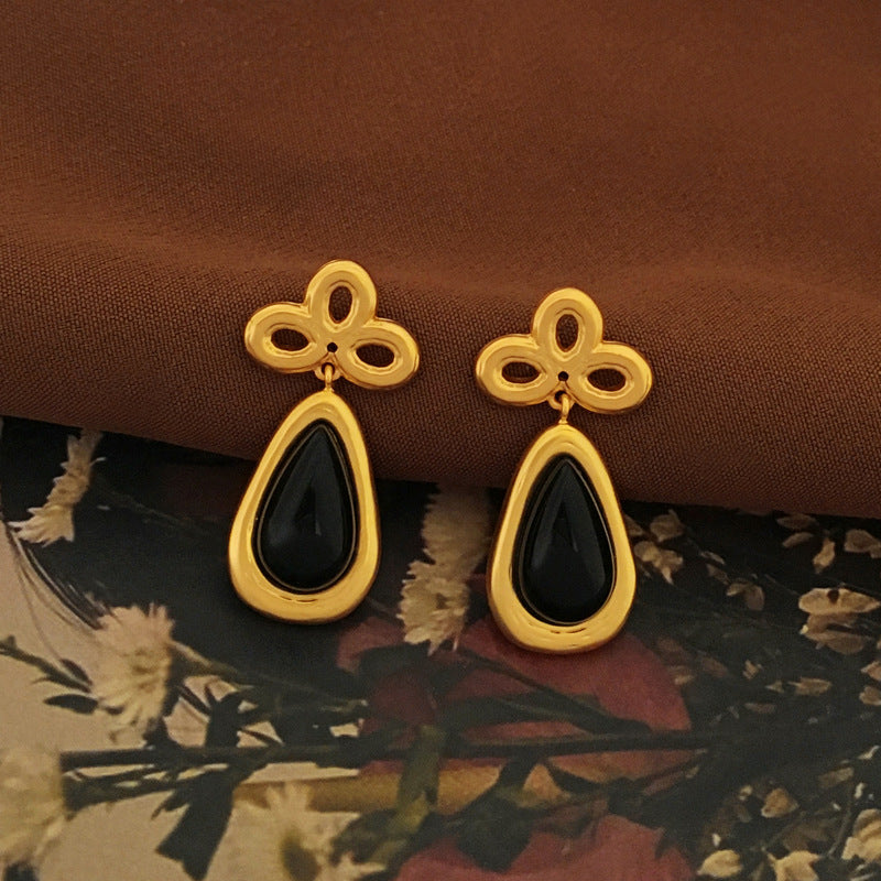 [DF] Pendientes colgantes negros estilo Hepburn francés con temperamento de aguja de plata S925, elegantes pendientes de diseño hueco de alta calidad