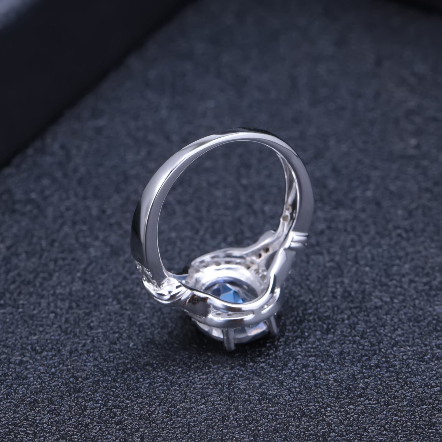 Bague en pierres précieuses colorées de luxe haut de gamme avec incrustation d'argent S925 et de cristal coloré