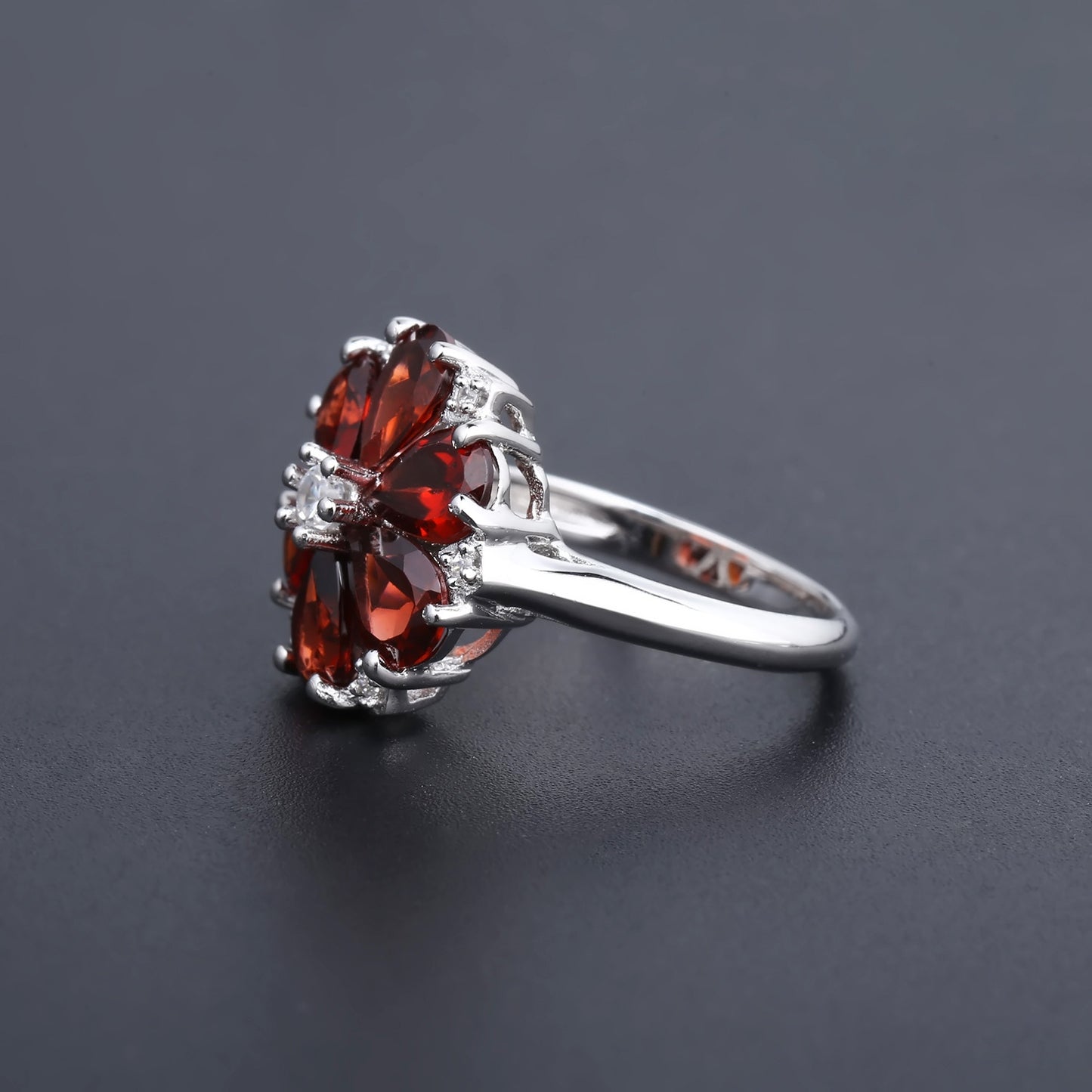 Bague en argent sterling 925 avec grenat rouge au trésor coloré naturel sertie de pierres précieuses colorées