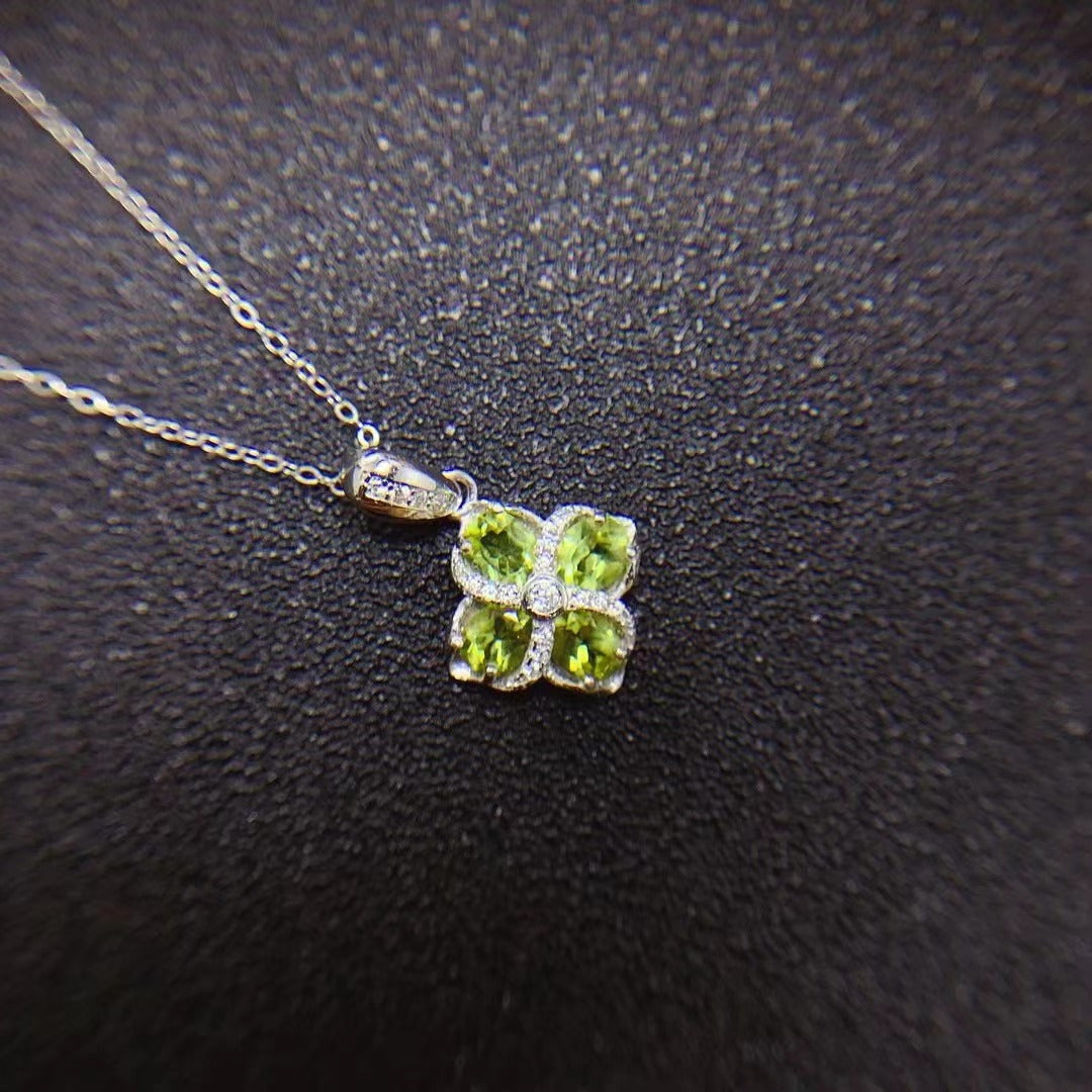 Colgante vintage de peridoto natural en plata 925