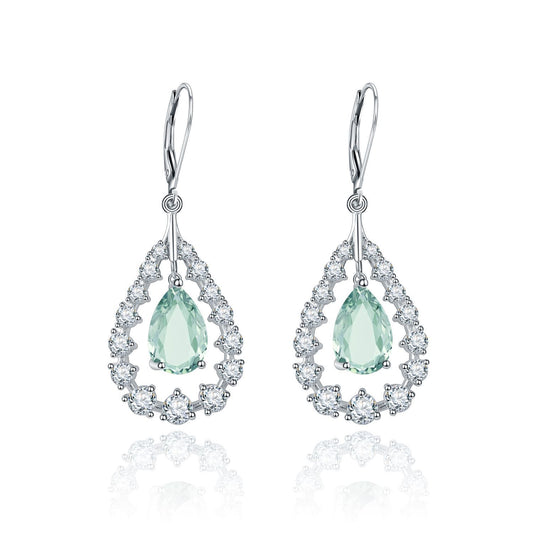 Boucles d'oreilles en argent S925 avec améthyste naturelle, design de boucles d'oreilles avec sens du luxe incrusté de pierres précieuses naturelles colorées.