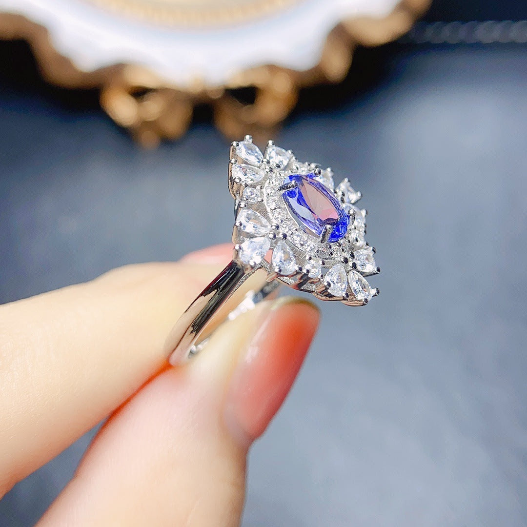 Hot selling natural Tanzanite ring S925 silver inlaid main stone 5 * 7 in Europe and America