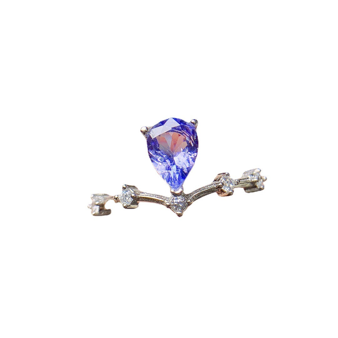 Hot selling natural Tanzanite ring S925 silver inlaid main stone 5 * 7 in Europe and America