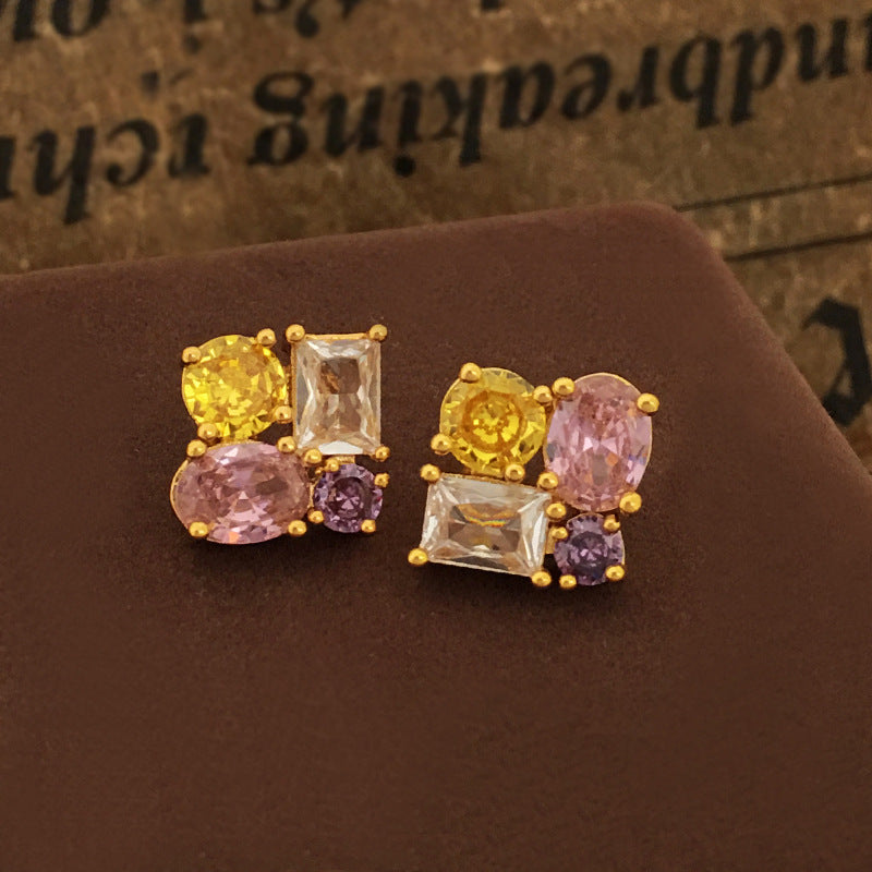 [DF]Aretes de plata S925 chapados en cobre con diseño de color contrastante de lujo ligero, con aguja de oro genuino, pendientes de circonita con temperamento de ins. Pendientes de aura de hada del viento para mujer