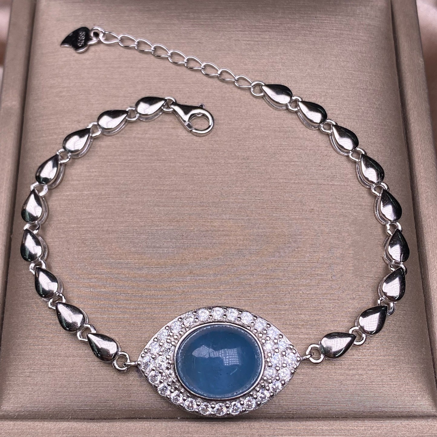 Aquamarine Hetian Jasper Bracelet S925 silver inlaid with s, delicate and versatile, fashionable OL hand jewelry