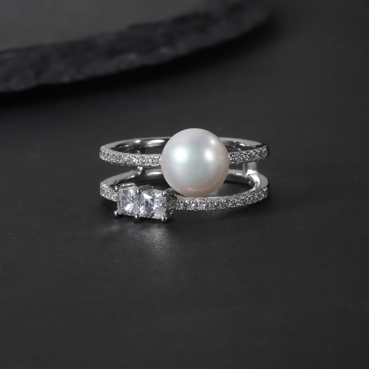 S925 sterling silver natural freshwater pearl ring female opening adjustable fashion luxury inlay gem ring.