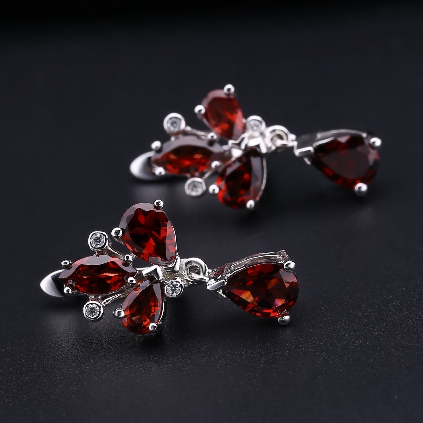 Natural Colorful Treasure Inlaid Garnet Earrings and Earrings s925 Silver Birthstone Earrings and Earrings