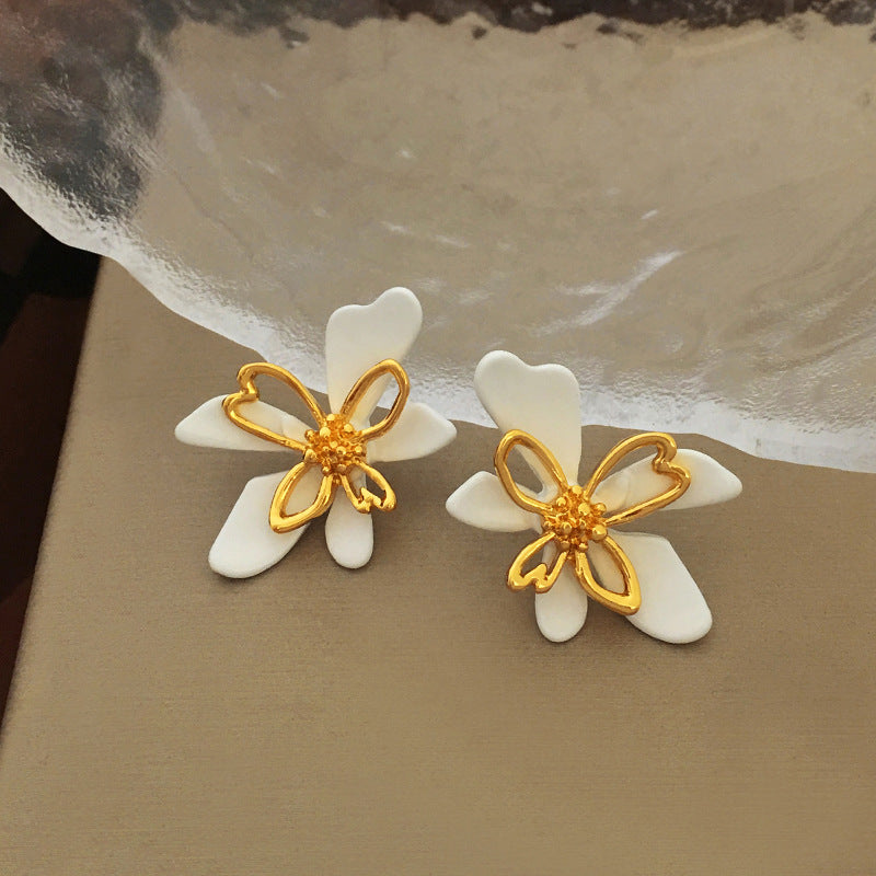 [DF] Pendientes de botón con diseño de alta gama, con diseño de flor blanca y nicho vintage de aguja de plata S925 originales 