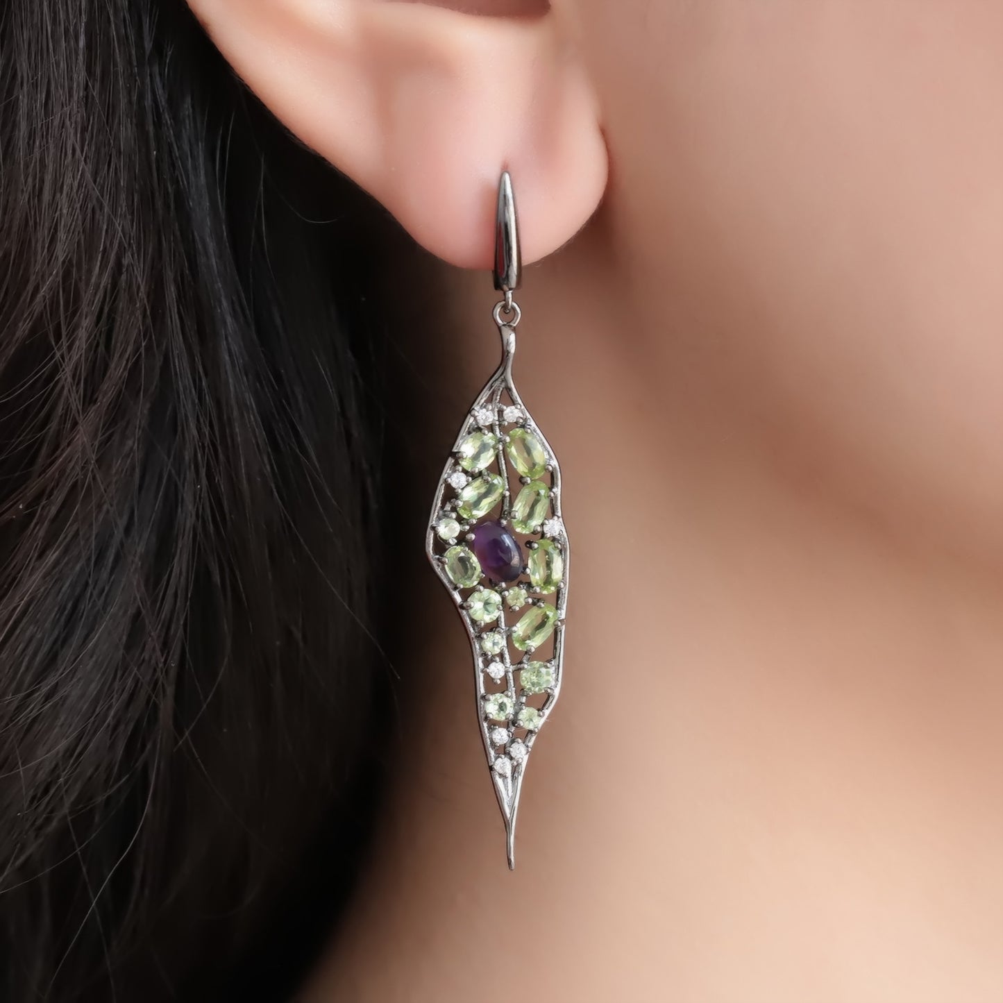 Pendientes de plata de ley 925 con diseño de hojas de viento naturales y piedras de colores naturales