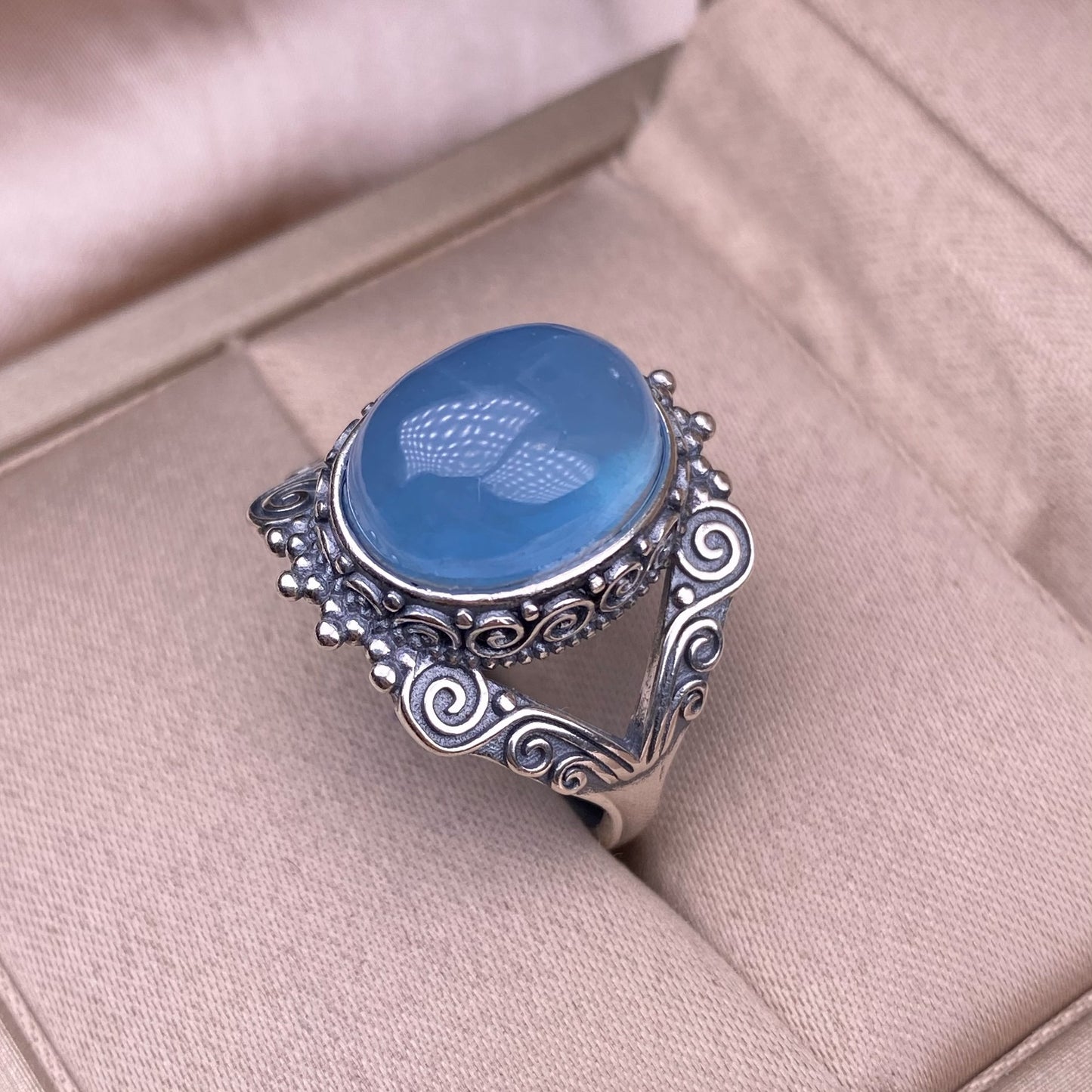 Bague aigue-marine incrustée d'argent s925, pièce à main rétro Vintage personnalisée