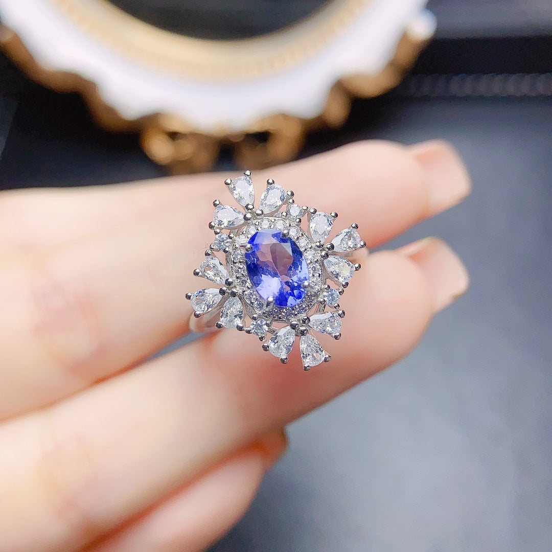 Hot selling natural Tanzanite ring S925 silver inlaid main stone 5 * 7 in Europe and America