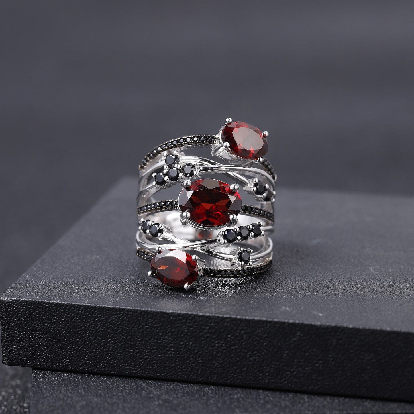 Natural Garnet Ring s925 Silver Natural Color Treasure Ring