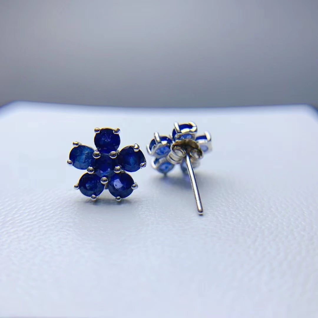 [DF]Natural Sri Lanka sapphire stud earrings classic small flower with 925 silver inlay