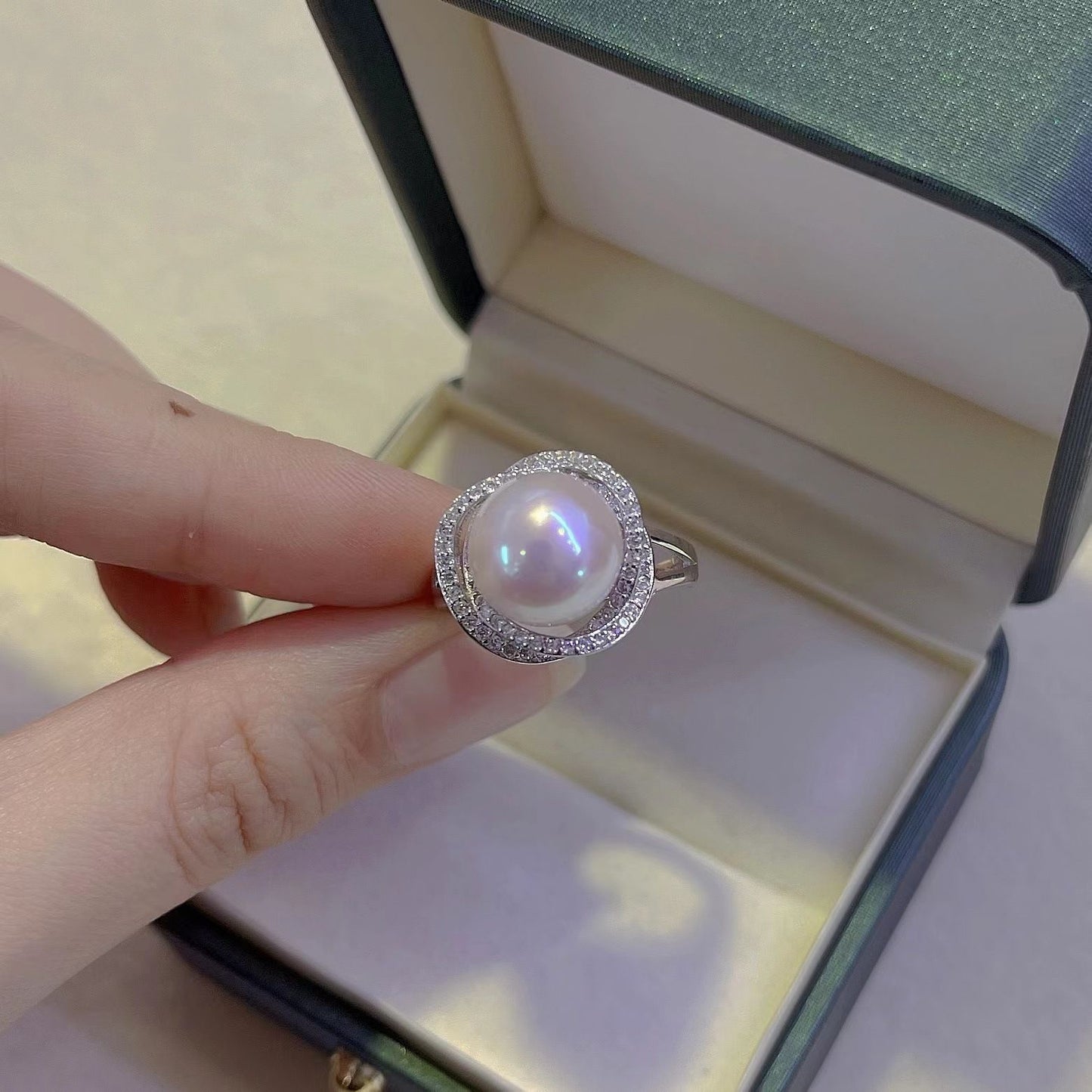 [DF]Anillo ajustable de plata con perla de agua dulce inspirado en el nido 