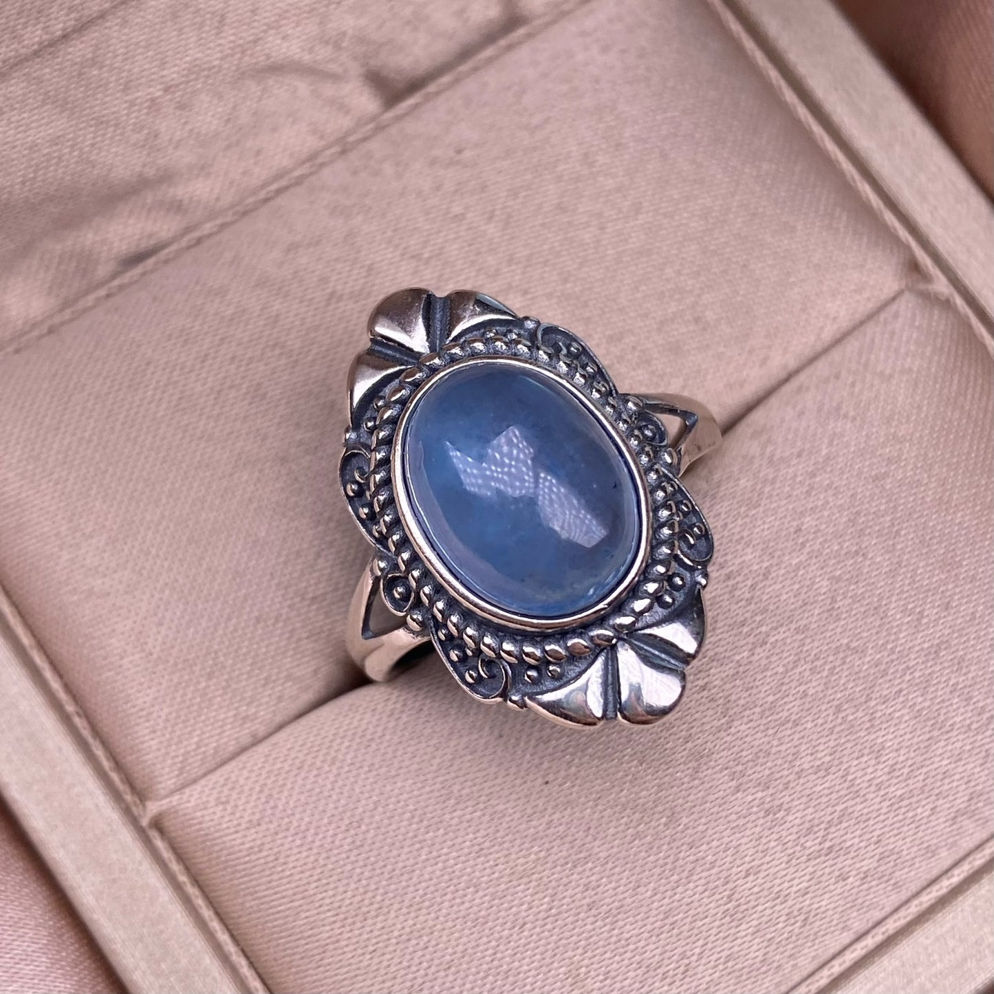 Anillo de aguamarina con incrustaciones de plata s925, estilo retro, retro, personalizado, estilo reina, pieza de mano