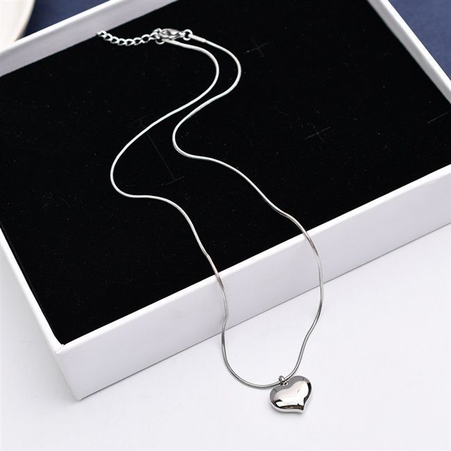 [DF] Petit collier d'amour simple en trois dimensions avec miroir en forme de cœur de pêche double face, chaîne de clavicule en forme de cœur, bijoux polyvalents incrustés japonais et coréens