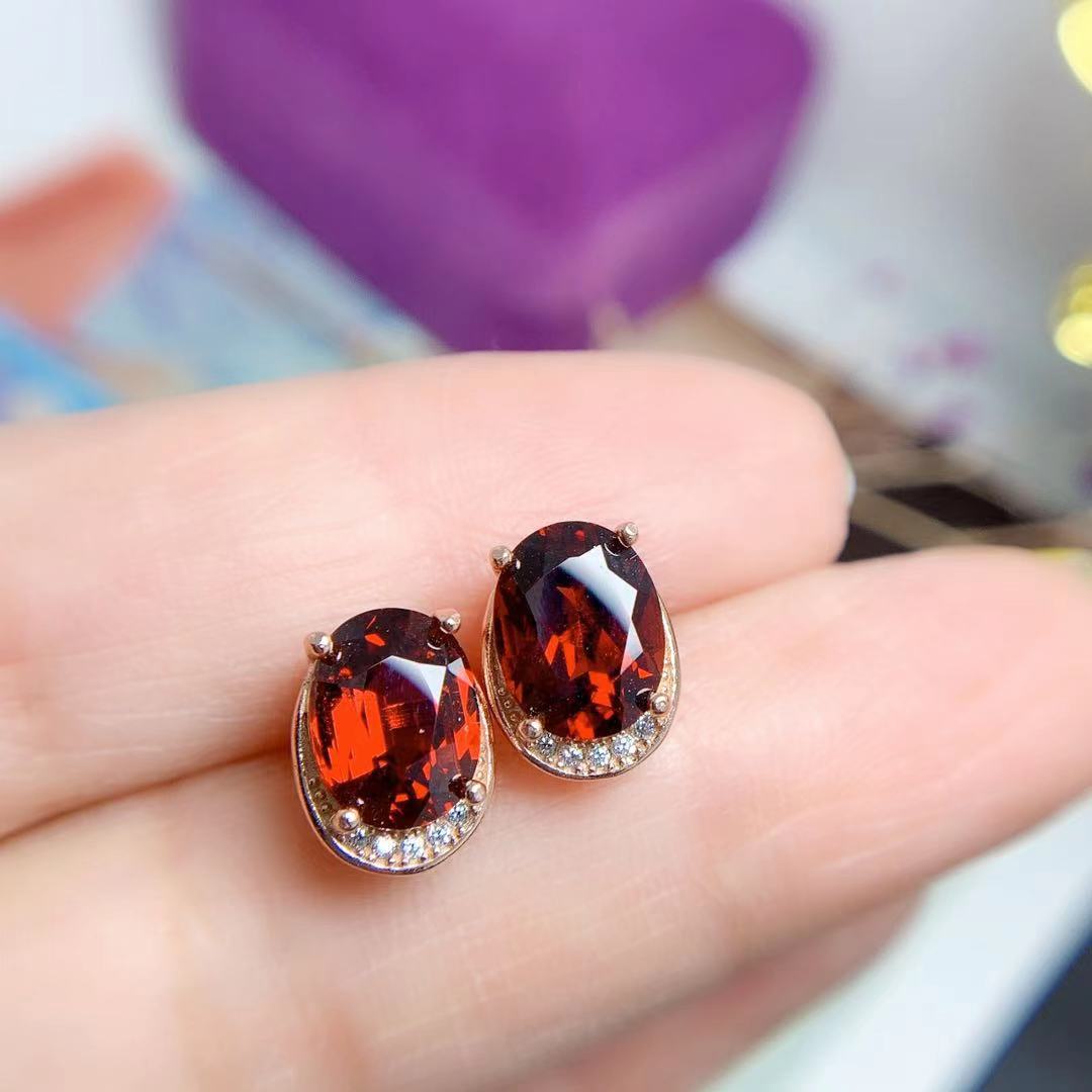 [DF]Elegant 925 Silver Gemstone Earrings - Natural Garnet Charm