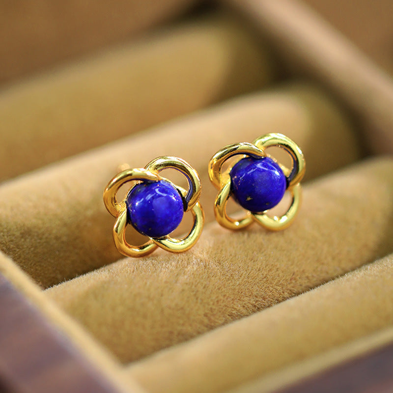 S925 silver plated gold inlaid lapis lazuli egg faced four leaf grass hollowed out simple and cute earrings