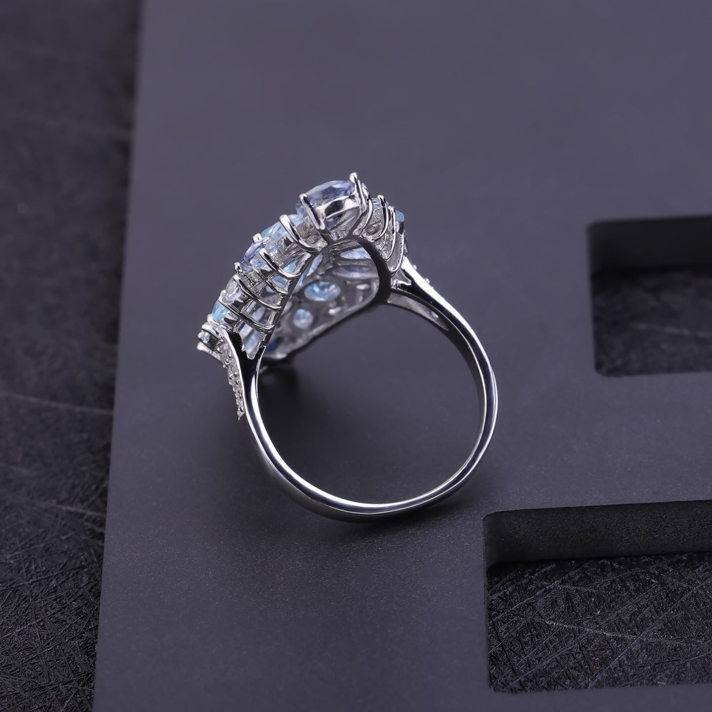 Anillo de cóctel de cuarzo místico con topacio azul cielo natural multicolor de DF, joyería artesanal italiana, anillo de piedras preciosas de plata de ley 925 para mujer, joyería fina