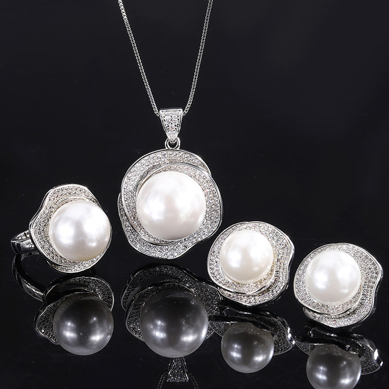 Ensemble de diamants géométriques roses en perles de coquille blanche, avec bague d'emballage indépendante, pendentif et ensemble de clous d'oreilles