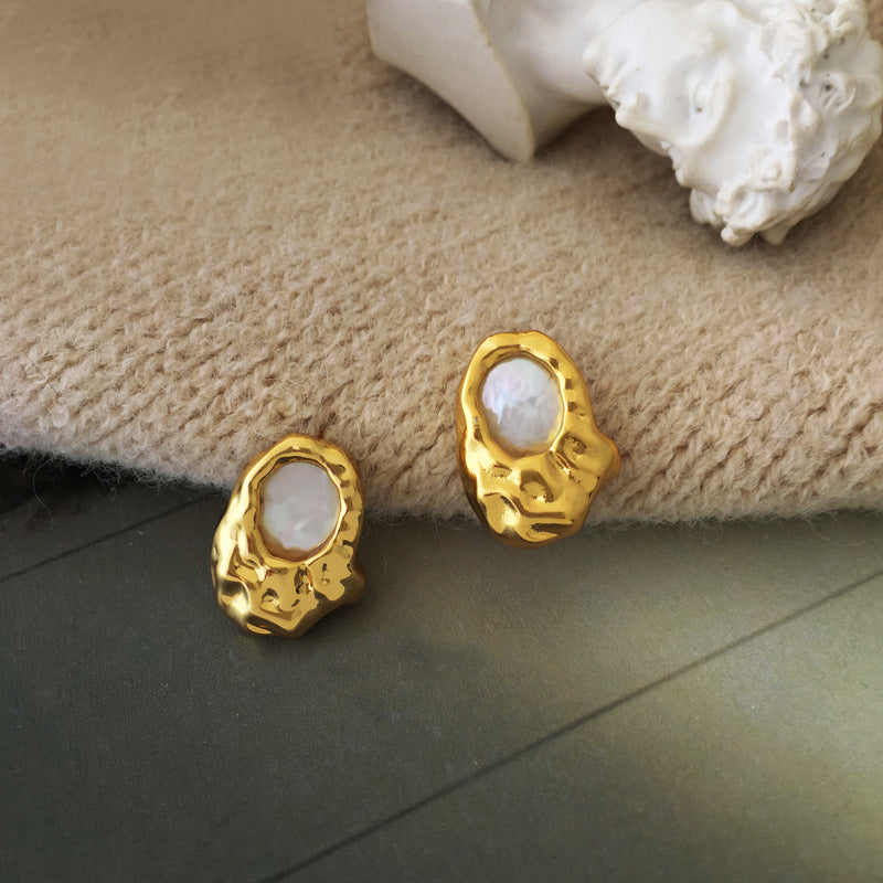 [DF]Boucles d'oreilles de style baroque rétro personnalisées en or véritable plaqué cuivre avec boucles d'oreilles en perles géométriques irrégulières, petites boucles d'oreilles pour femmes